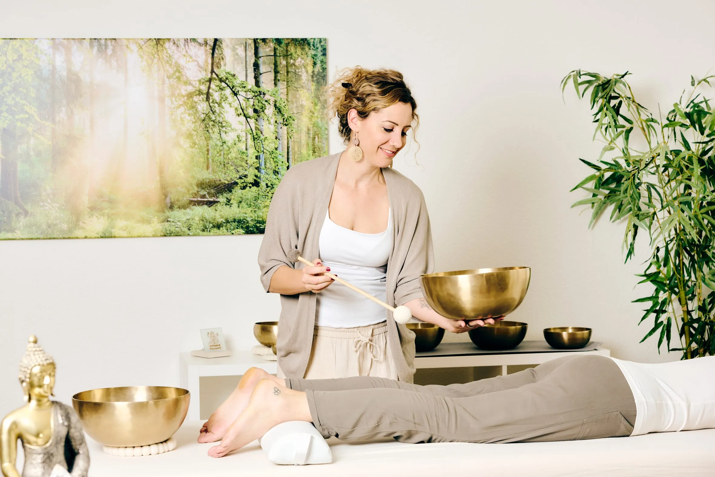 Klangmassage mit Klangschalen